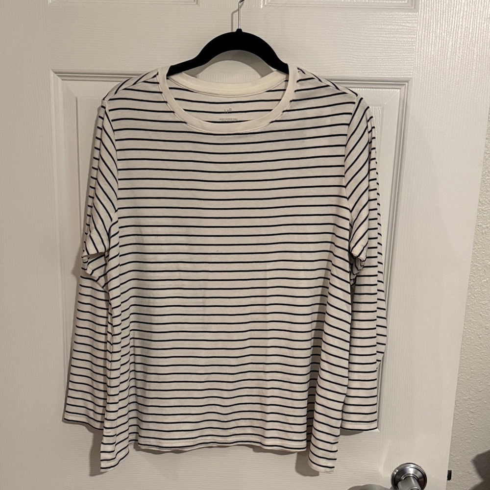 NWT Pima Cotton Crew Neck Long Sleeve Striped Tee in Black & Cream, XL Petite
